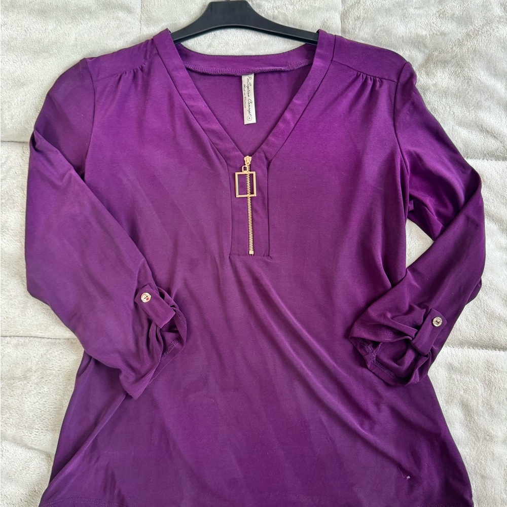 ⚠️Purple V-Neck Blouse⚠️